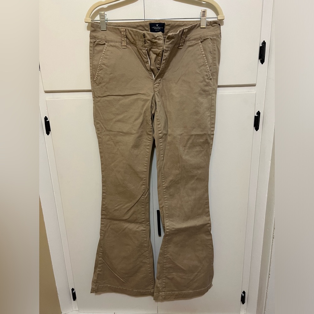 American Eagle Khakis